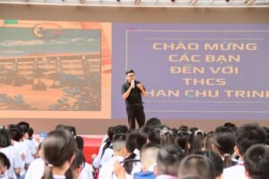 Diễn giả Nguyễn Thế Việt Truyền Cảm Hứng Cho 600 Học Sinh Khối 6 THCS Phan Chu Trinh - Giáo viên