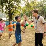 5 Sai Lầm Kinh Điển Của Cha Mẹ: Bắt Bệnh Trẻ Bướng Bỉnh & Giải Pháp Từ Chuyên Gia VietFuture