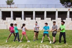 Kinh nghiệm chọn trại hè phù hợp với tính cách của con: Hướng dẫn từ chuyên gia - Trại hè rèn luyện kỹ năng sống