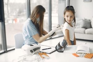 Kỹ năng sơ cấp cứu cơ bản dành cho trẻ em năm 2026: Hướng dẫn từ chuyên gia y tế - vietfuture tin giáo dục