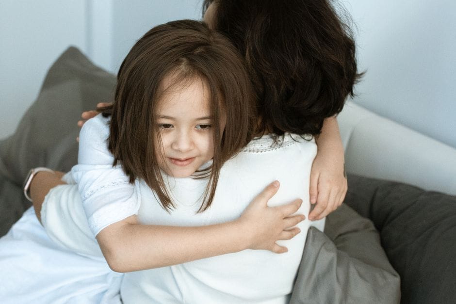 Làm thế nào để dạy trẻ kiểm soát cảm xúc mà không dùng đòn roi năm 2026? - Dạy trẻ kiểm soát cảm xúc