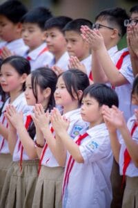 Top các khóa học kỹ năng sống cho trẻ khu vực Hà Nội giúp con phát triển toàn diện - Khóa học kỹ năng sống cho trẻ