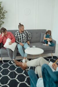 Nhận diện và tìm thay đổi hành vi của trẻ: Hướng dẫn tiếp cận dịch vụ sức khỏe tâm thần chuyên khoa - Thay đổi hành vi của trẻ